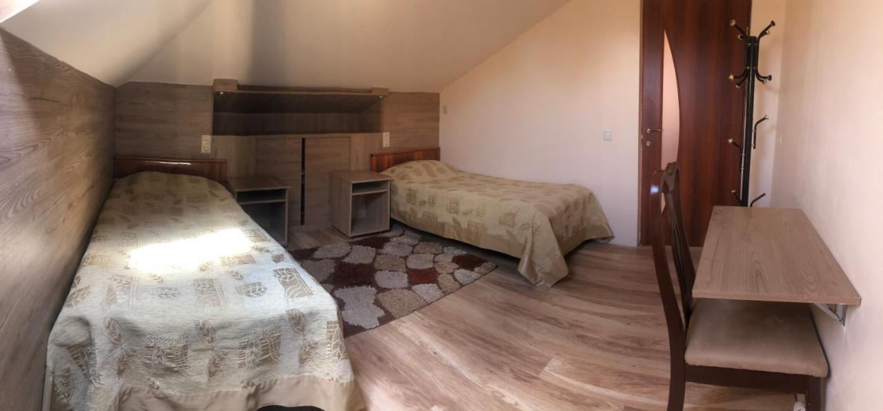 Chez Yvette Bed & Breakfast Garni Exterior photo